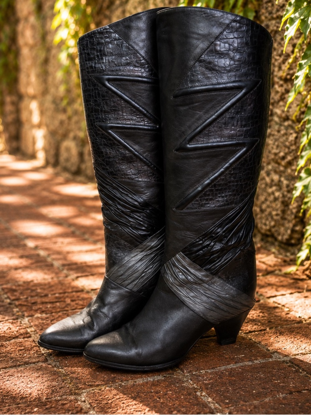 VINTAGE ALBERTO FERMANI Italian Ostrich/Exotic Skin Boots, 36.5